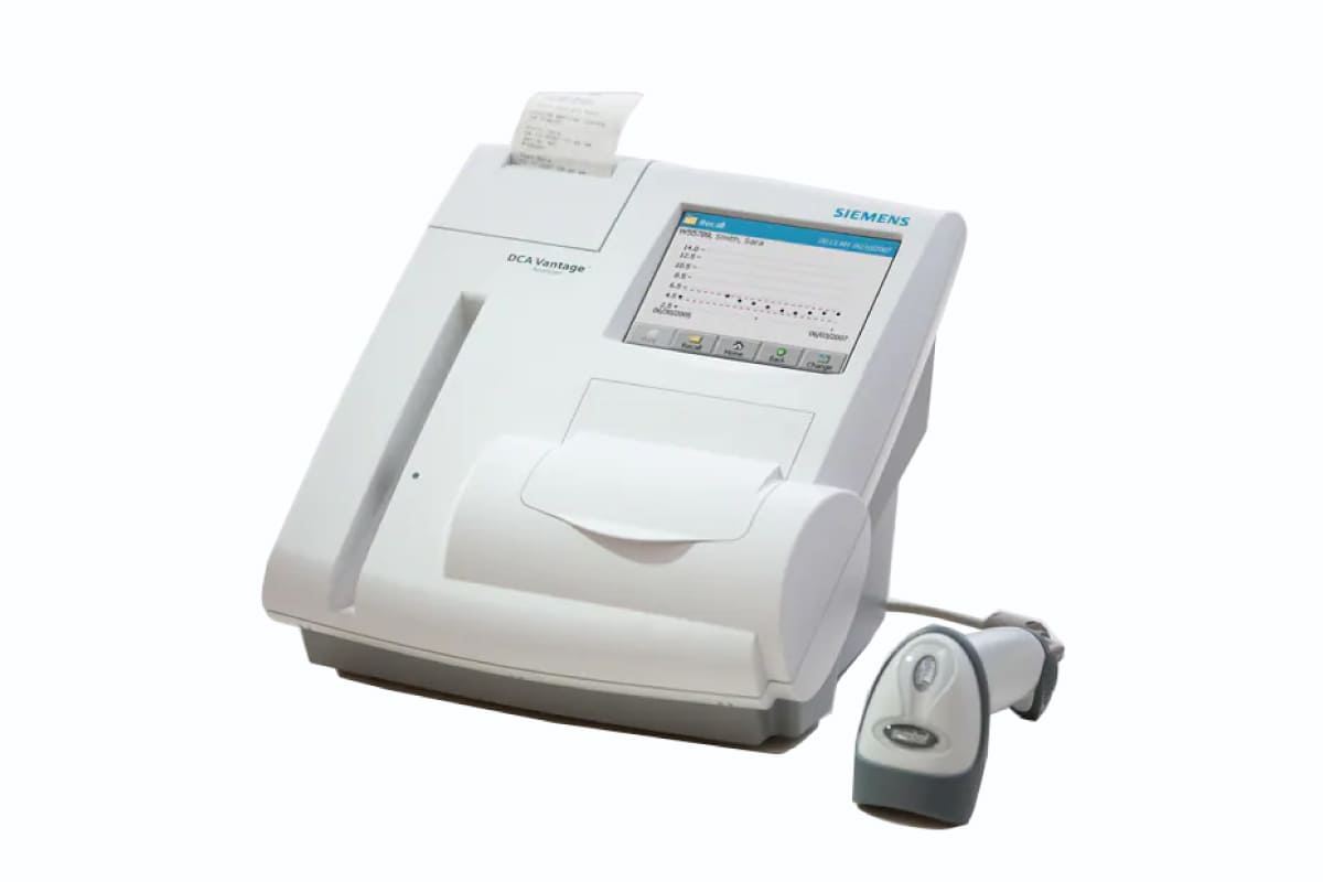 糖尿病検査（HbA1c）機器の写真