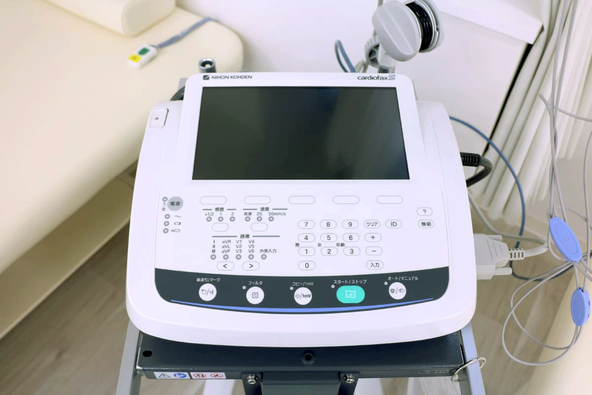 心電図検査機器の写真
